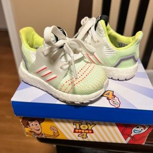 Ultra rare adidas Toy story “Buzz” ultra boost.